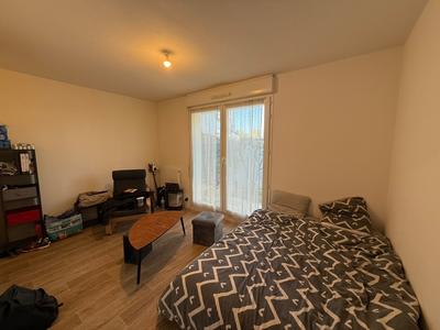 Studio - 24 m² - 1 pièce