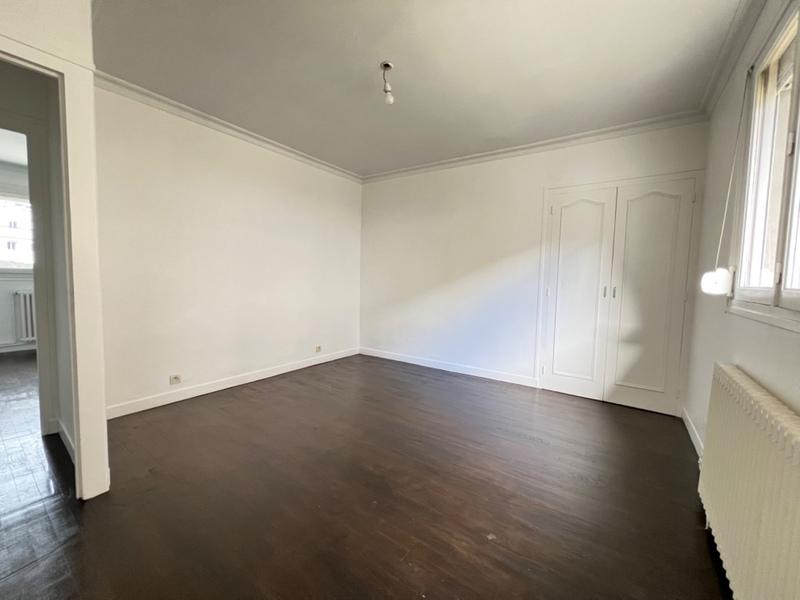 Maison - 144 m² - 8 pièces