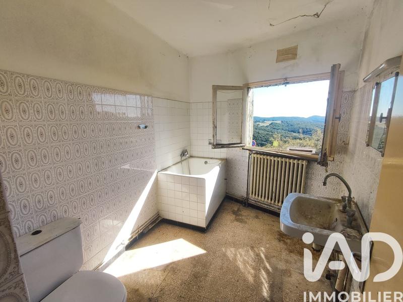 Maison de village - 108 m² - 6 pièces