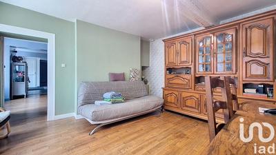 Maison - 101 m² - 5 pièces