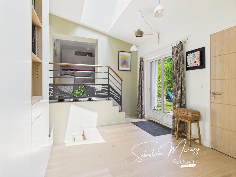 Maison - 108 m² - 5 pièces