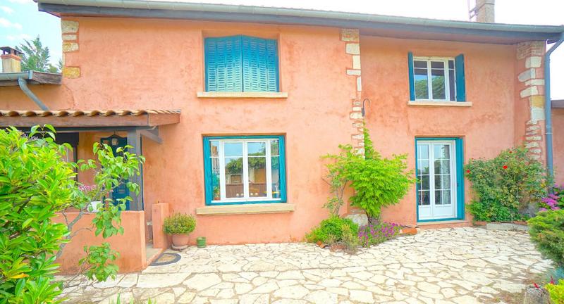 Maison - 140 m² - 5 pièces