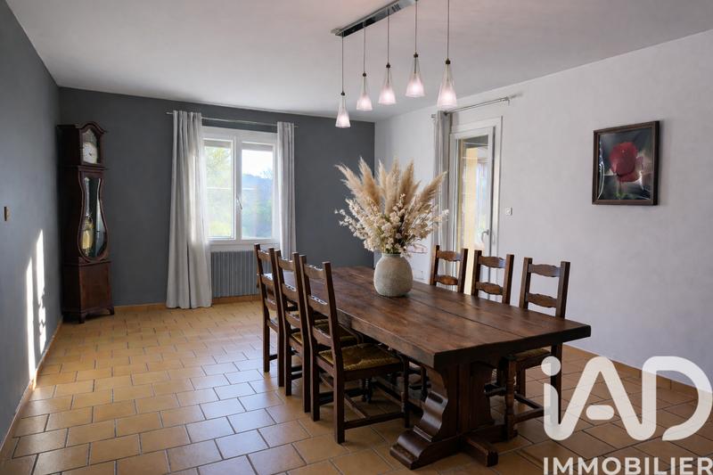 Maison - 145 m² - 5 pièces