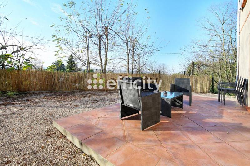 Maison - 155 m² - 6 pièces