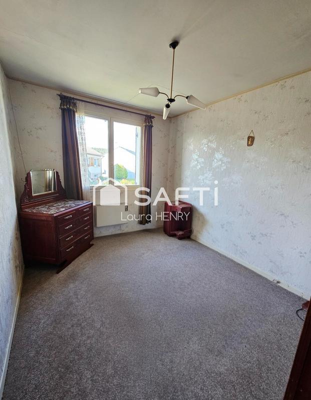 Maison - 90 m² - 4 pièces