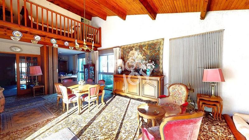 Villa - 158 m² - 6 pièces