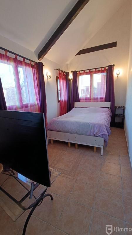 Maison en pierre - 215 m² - 5 pièces