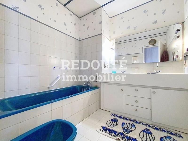 Appartement - 129 m² - 5 pièces