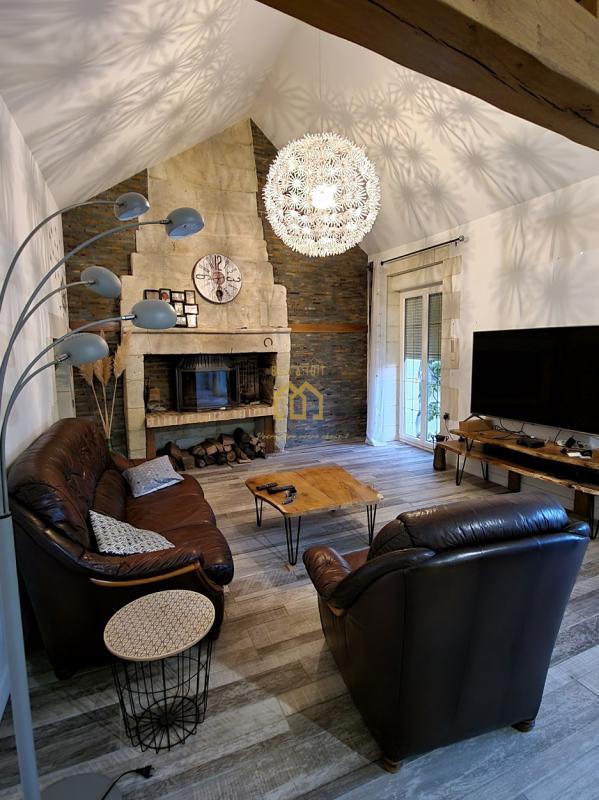 Propriété - 173 m² - 6 pièces