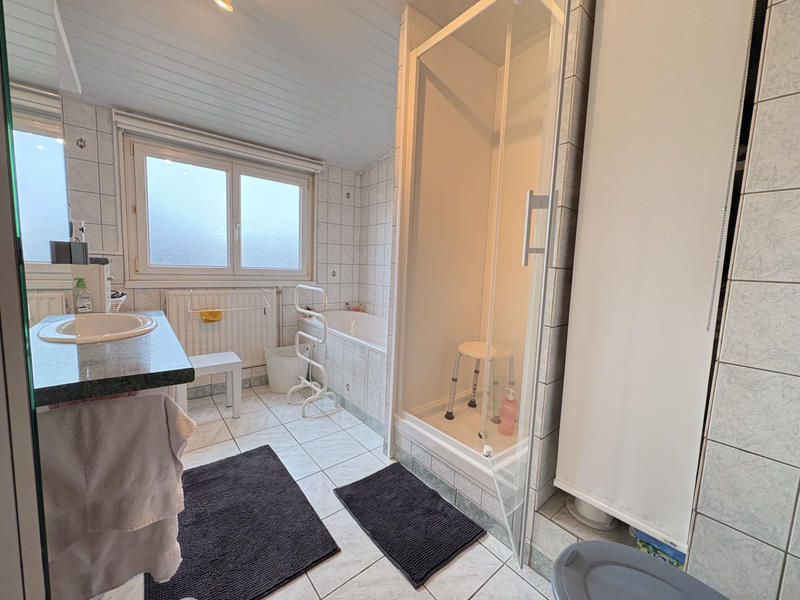 Maison - 92 m² - 5 pièces