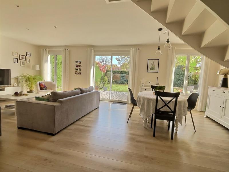 Maison - 150 m² - 7 pièces