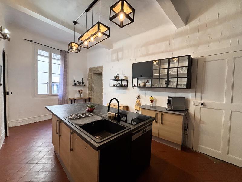 Maison en pierre - 137 m² - 6 pièces