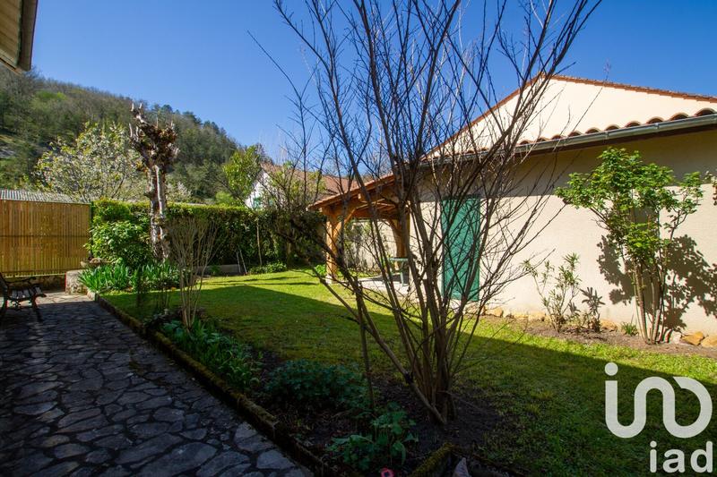 Maison - 97 m² - 4 pièces