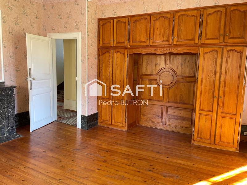 Maison de maîtres - 277 m² - 21 pièces