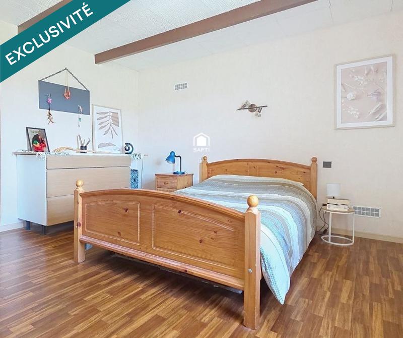 Maison - 235 m² - 7 pièces