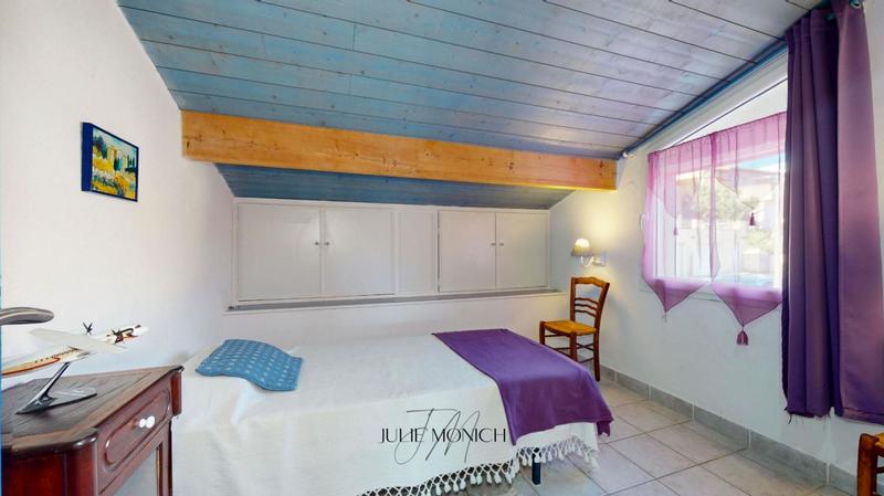 Appartement - 99 m² - 6 pièces