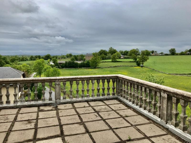 Maison - 90 m² - 6 pièces