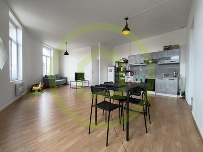 Immeuble - 674 m²