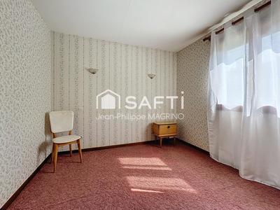 Maison - 97 m² - 5 pièces