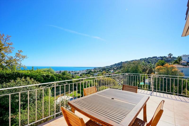 Maison - 153 m² - 6 pièces