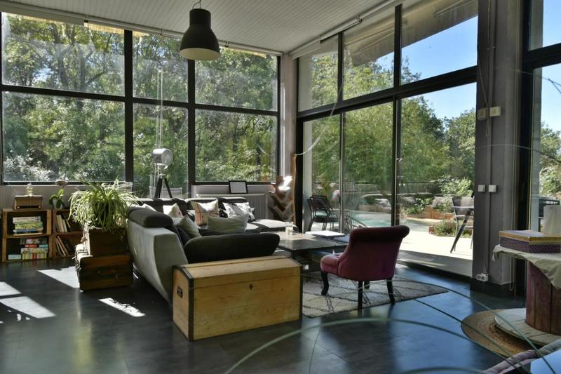 Mas - 296 m² - 8 pièces