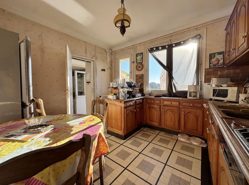 Maison - 171 m² - 7 pièces