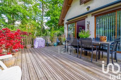 Maison - 187 m² - 9 pièces