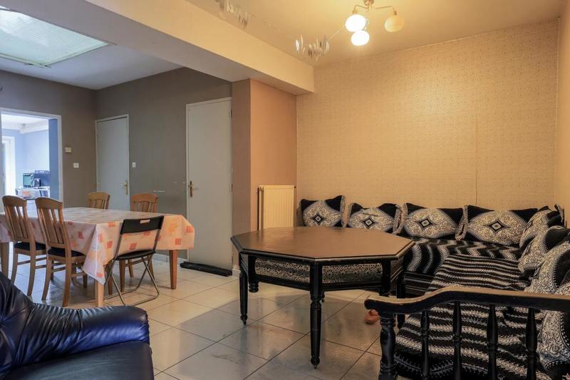 Maison - 148 m² - 9 pièces