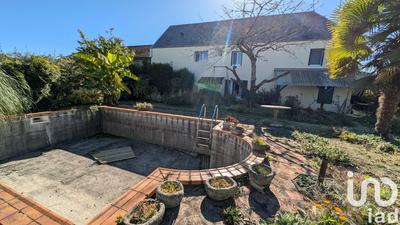 Maison - 185 m² - 7 pièces