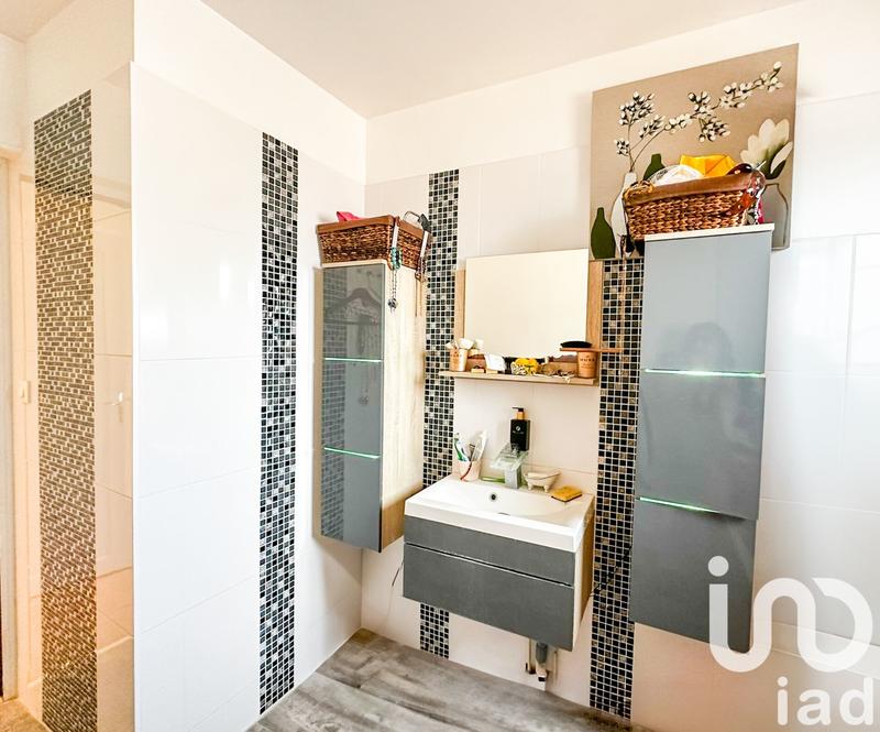 Maison - 110 m² - 6 pièces