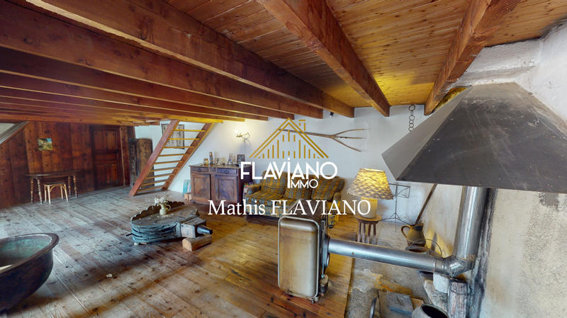 Maison - 179 m² - 8 pièces