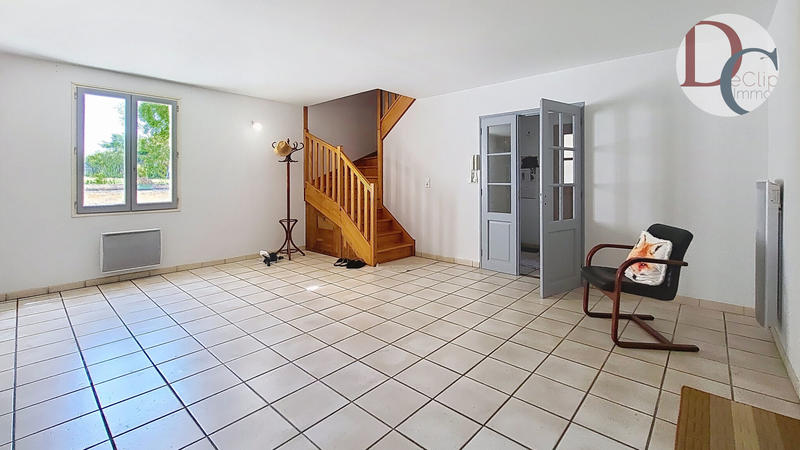 Maison - 250 m² - 8 pièces