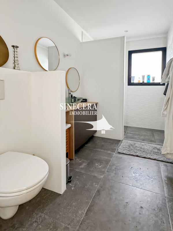 Maison - 145 m² - 5 pièces