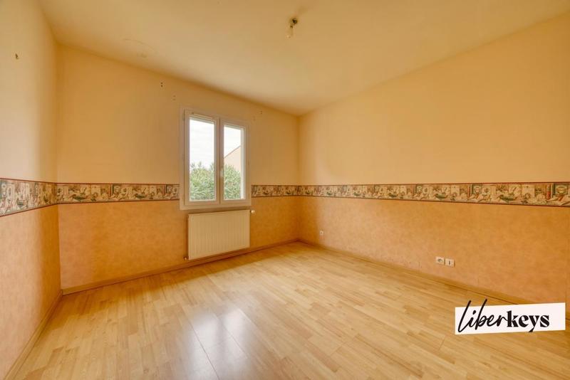 Maison - 110 m² - 4 pièces