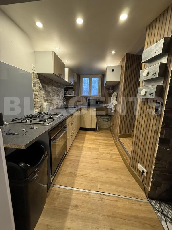 Maison de village - 91 m² - 4 pièces