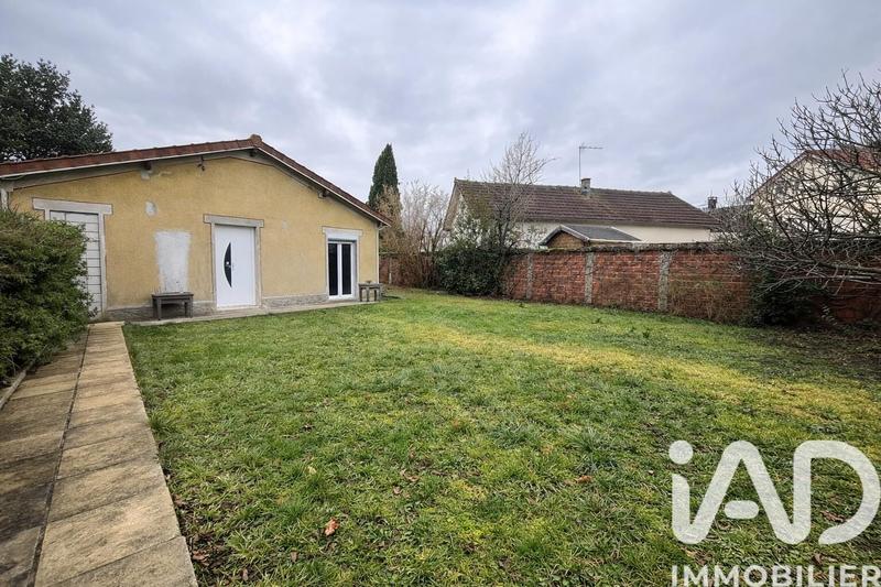 Maison - 180 m² - 6 pièces