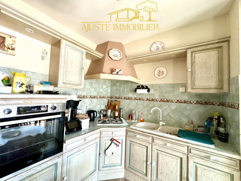 Maison - 310 m² - 10 pièces