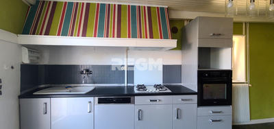 Maison - 158 m² - 7 pièces