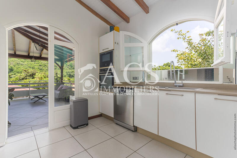 Villa - 266 m² - 7 pièces