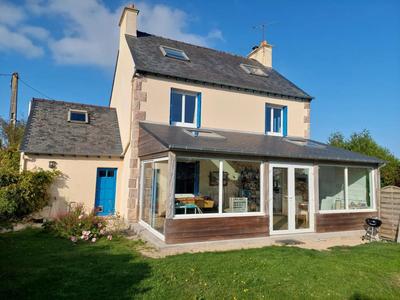 Maison - 130 m² - 7 pièces