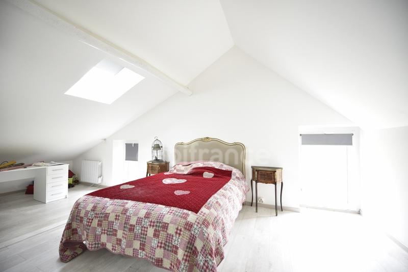 Maison en pierre - 115 m² - 5 pièces