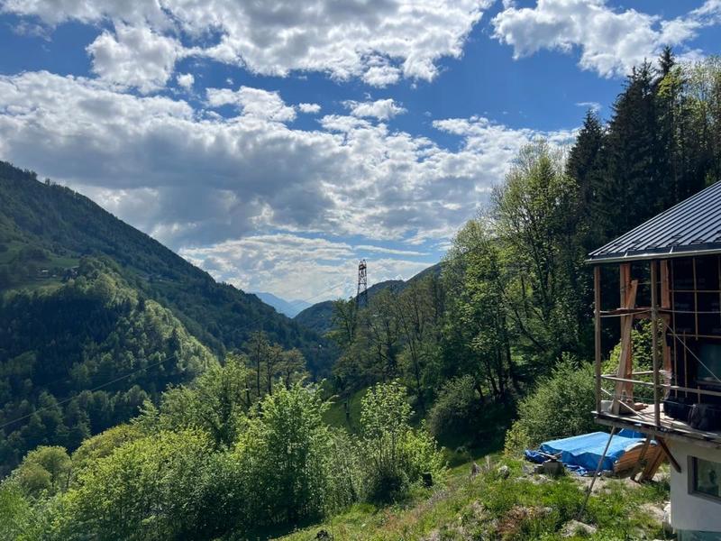 Terrain constructible - 1 015 m²