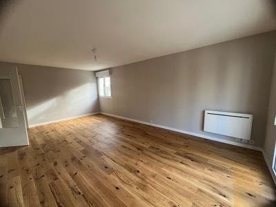 Appartement - 76 m² - 3 pièces