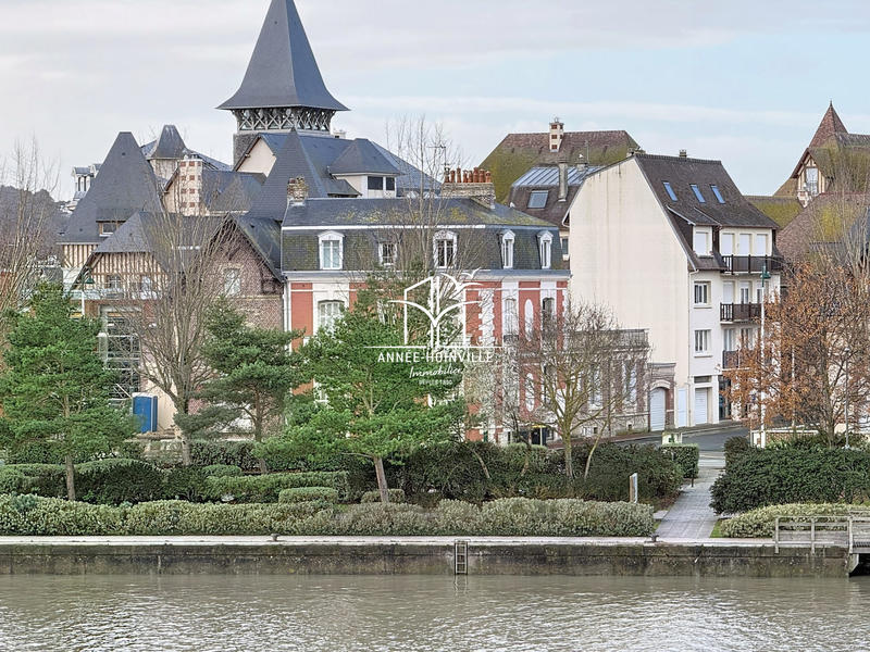 Maison traditionnelle - 65 m² - 3 pièces