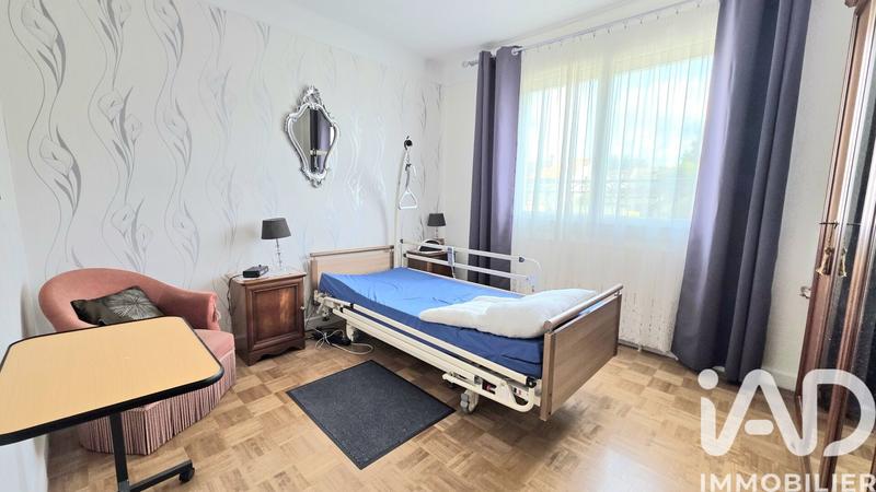 Maison - 136 m² - 4 pièces