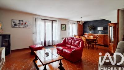 Maison - 183 m² - 7 pièces