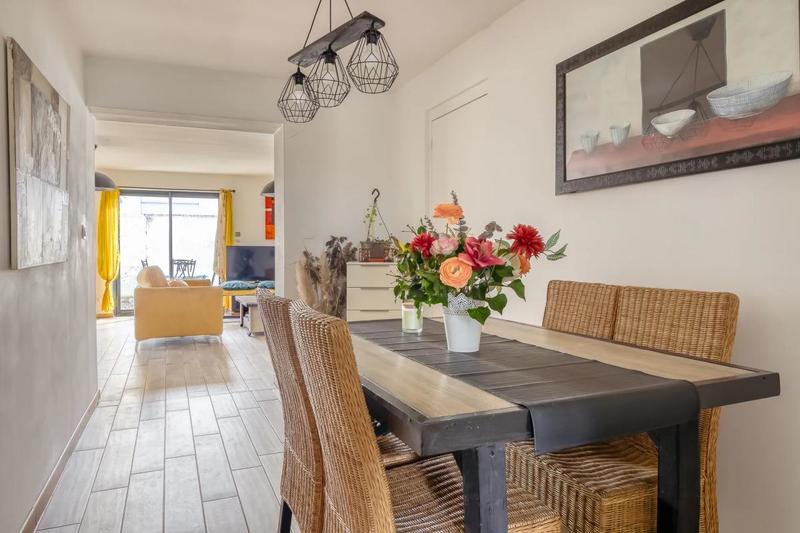 Maison - 110 m² - 5 pièces