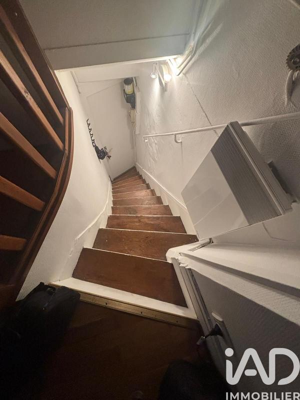 Studio - 9 m² - 1 pièce