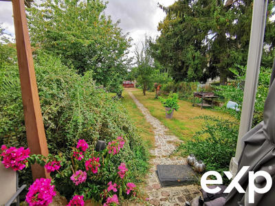 Maison - 80 m² - 5 pièces