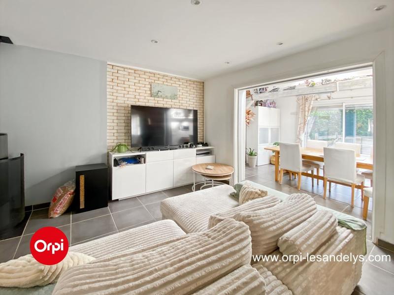 Maison - 98 m² - 5 pièces